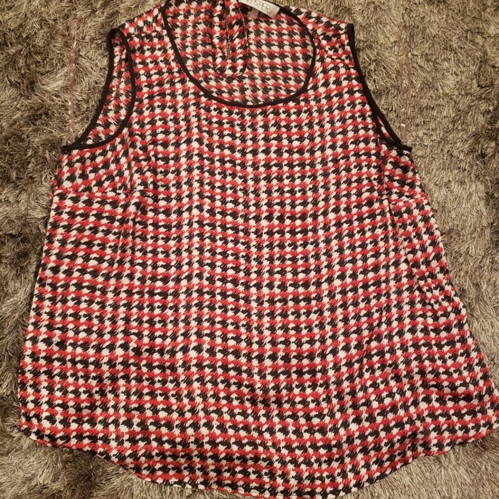 Kasper Printed Sleeveless Sheer Top